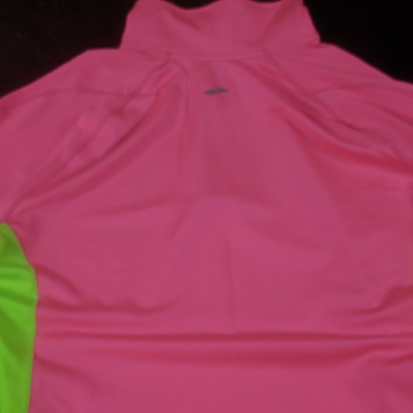 Brooks Zip-up Running Jacket - Picture 7 of 8